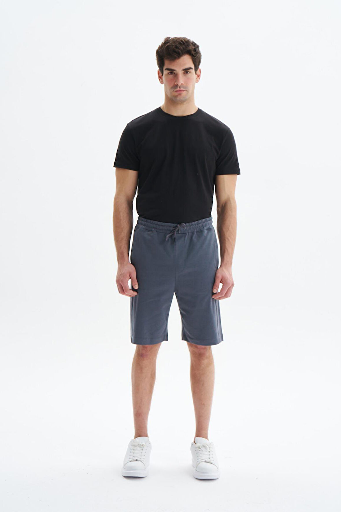 Arma Erkek Regular Fit Basic Süprem % 100 Pamuk Yandan Ve Arka Cepli Şort Y29504279302 