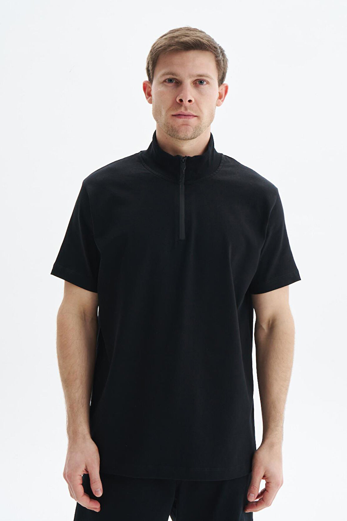 Arma Erkek Regular Fit Basic % 100 Pamuk Süprem Dik Yaka Fermuarlı Tişört Y29344449302 