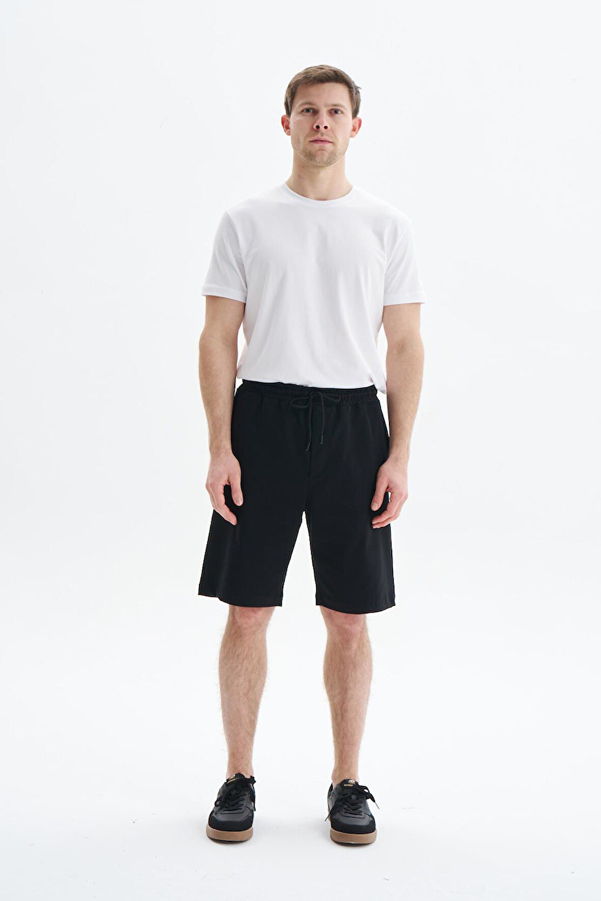 Arma Erkek Regular Fit Basic Süprem % 100 Pamuk Arka Ve Yandan Cepli Şort Y29504279102 