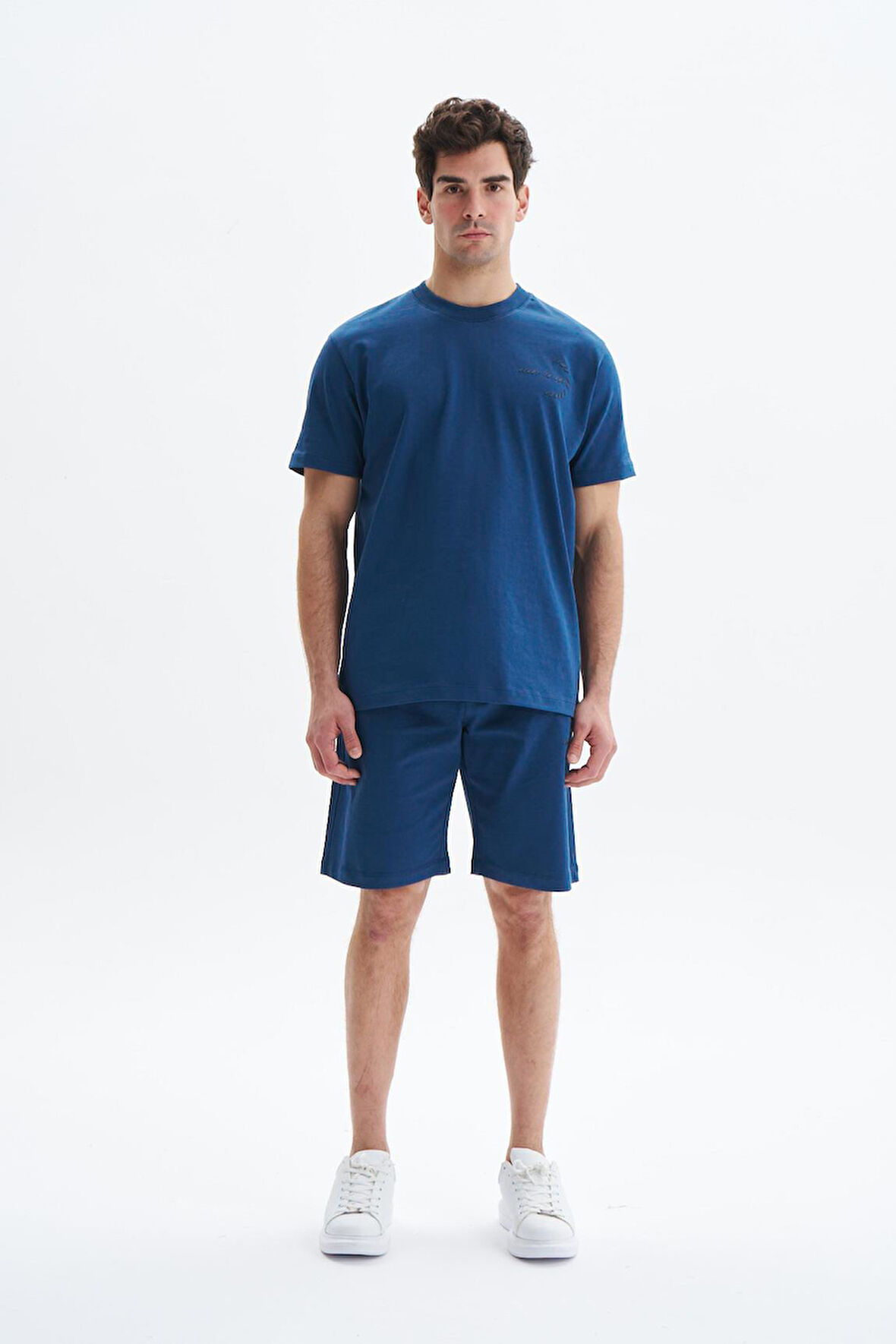 Arma Erkek Regular Fit Basic Süprem % 100 Pamuk Yandan Ve Arka Cepli Şort Y29344279402 