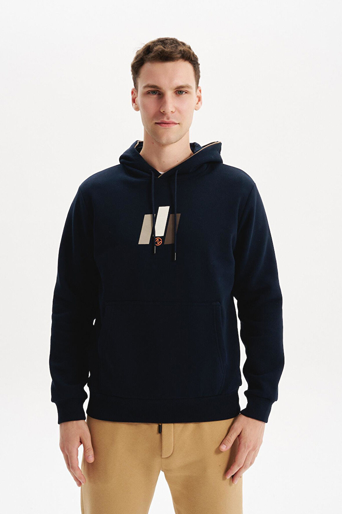 Arma Erkek Kapüşonlu Sweatshirt – Kanguru Cepli, 3 İplik Şardonlu, Regular Fit, %70 Pamuk %30 Polyester K30254628502 