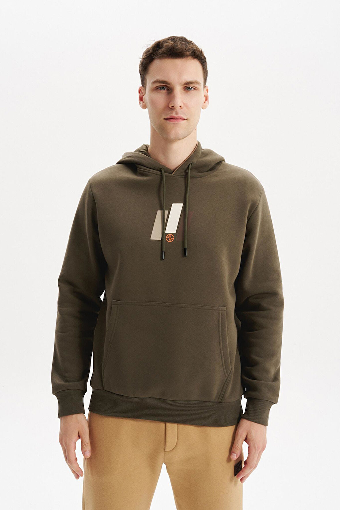 Arma Erkek Kapüşonlu Sweatshirt – Kanguru Cepli, 3 İplik Şardonlu, Regular Fit, %70 Pamuk %30 Polyester K30254628502 