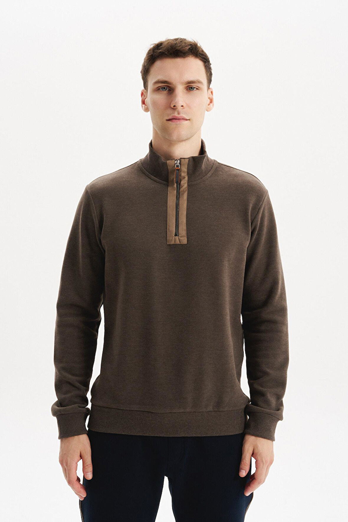 Arma Erkek Regular Fit Yarım Fermuar Dik Yaka Sweatshirt – Selanik Örme %65 Pamuk %35 Polyester K30554698102 