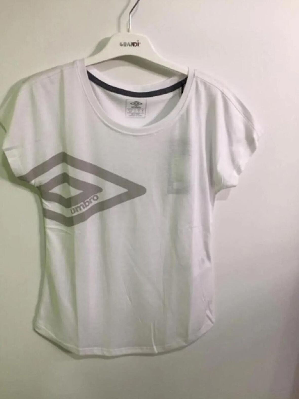 Umbro Vf 0005 Beyaz Bisiklet  Yaka Kadın T-shirt