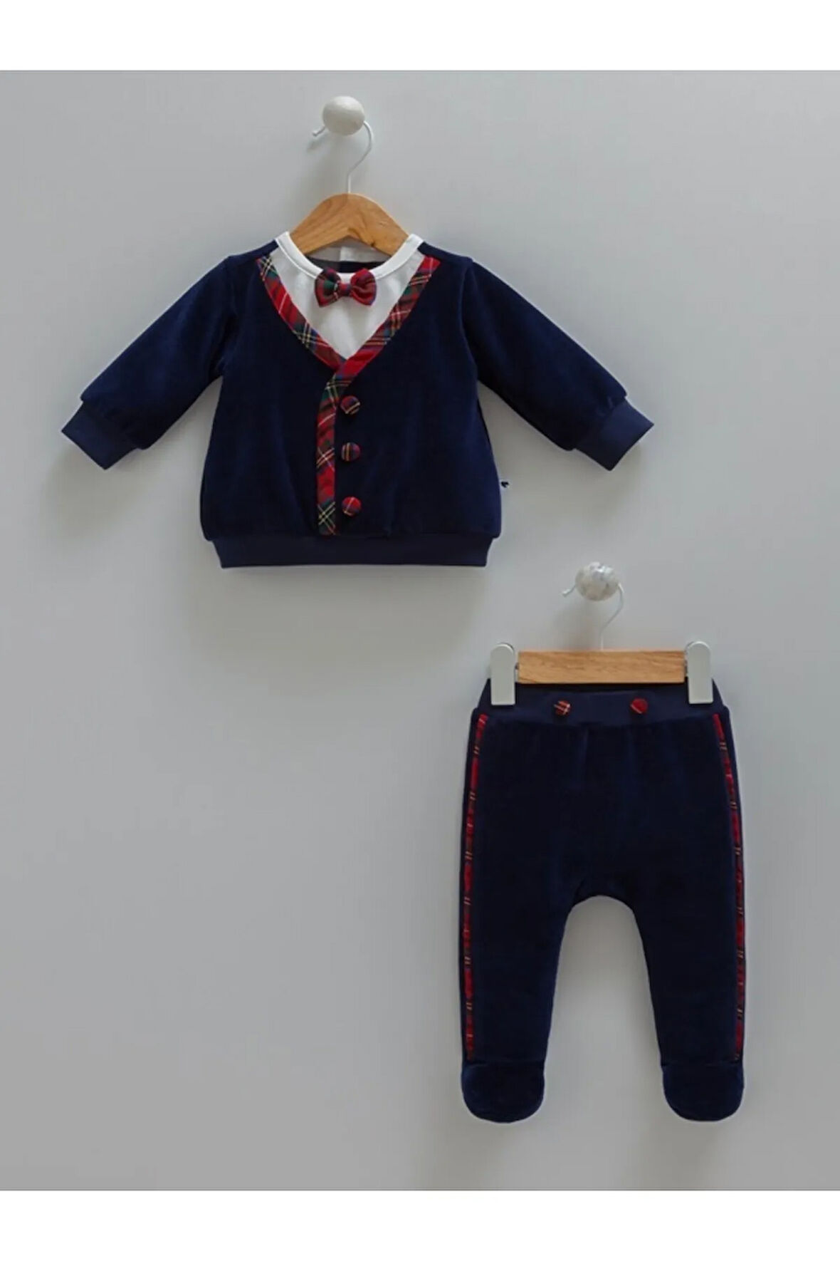 YILBAŞI TEMALI ERKEK BEBEK-ÇOCUK 2'Lİ KADİFE TAKIM VE ŞAPKA