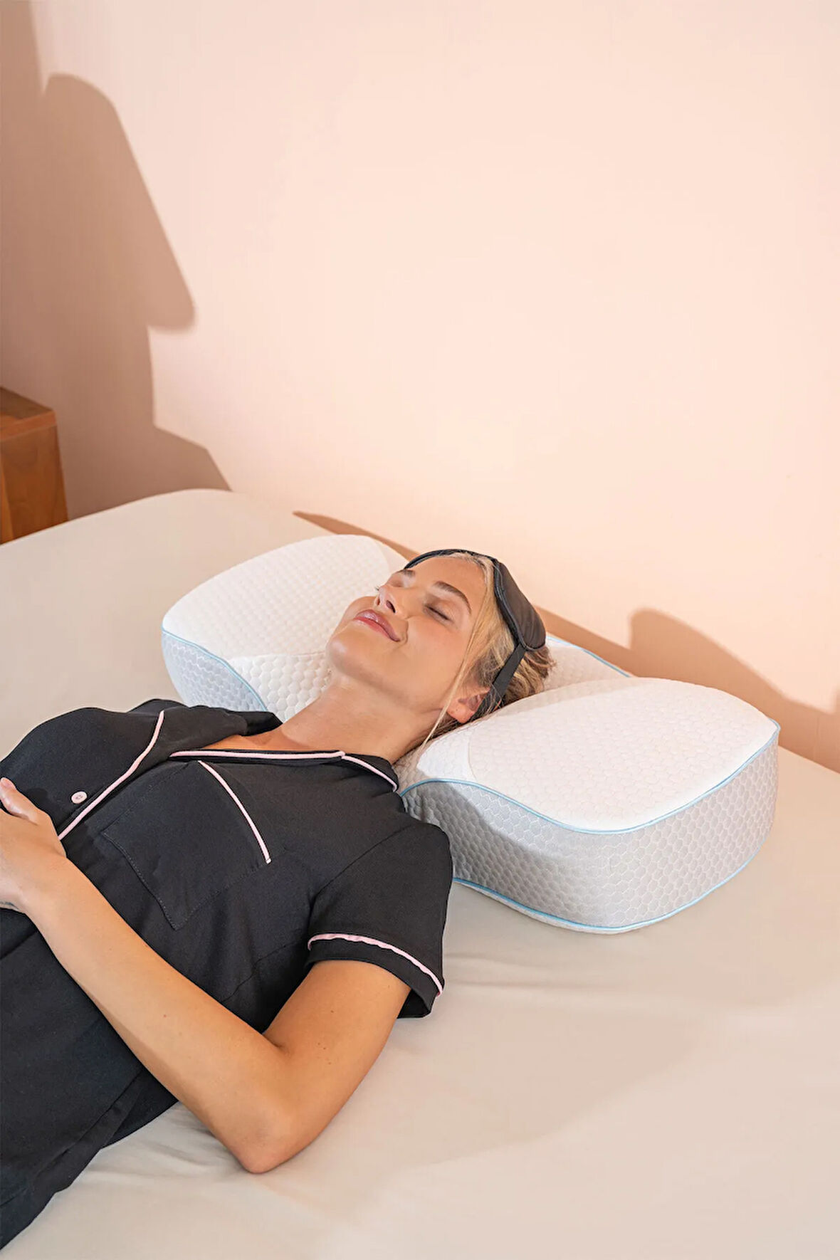 Softlife Visco Luna Boyun Destekli Ortopedik Visko Yastık