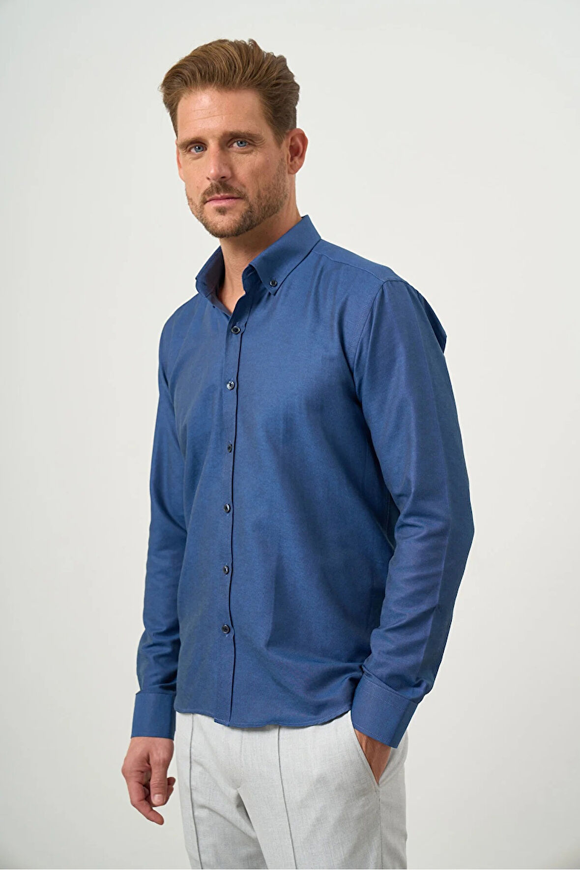 Slim Fit Düğmeli Yaka Oxford Kolay Ütülenebilir Pamuklu HEDİYE KUTULU Uzun Kollu Gömlek
