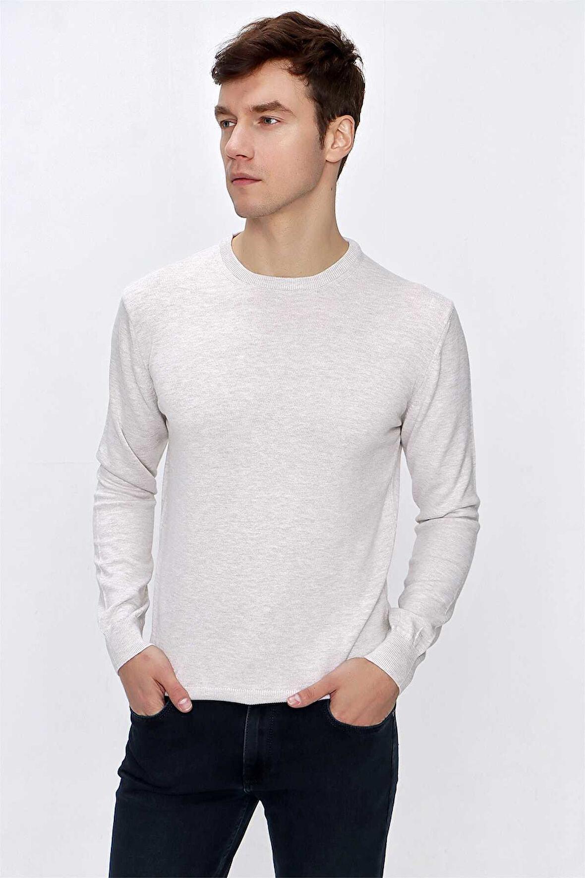 Basic Dinamik Fit Rahat Kesim Bisiklet Yaka Triko Kazak