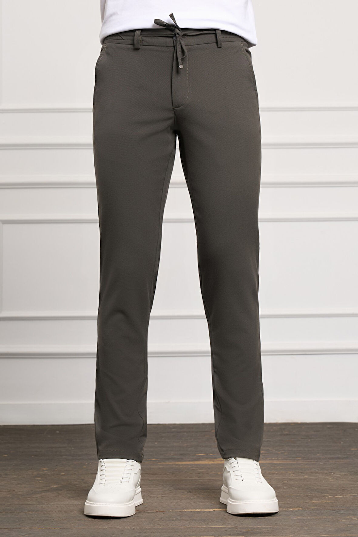 Haki Slim Fit Dar Kesim Yan Cep Bağcıklı Jogger Erkek Pantolon