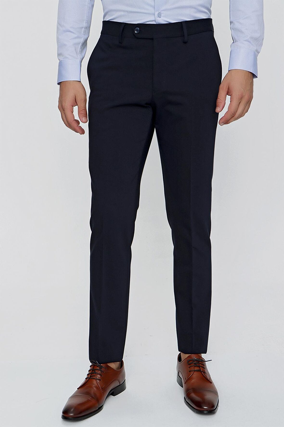  Erkek Lacivert Basic Slim Fit Yan Cep Kumaş Pantolon