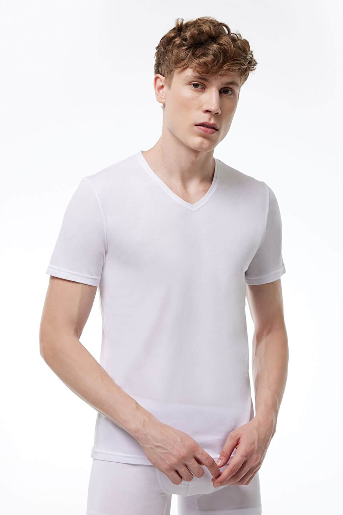 Malabadi 085 Erkek Modal V Yaka Kısa Kol İnce Yaz Serinliği T-shirt