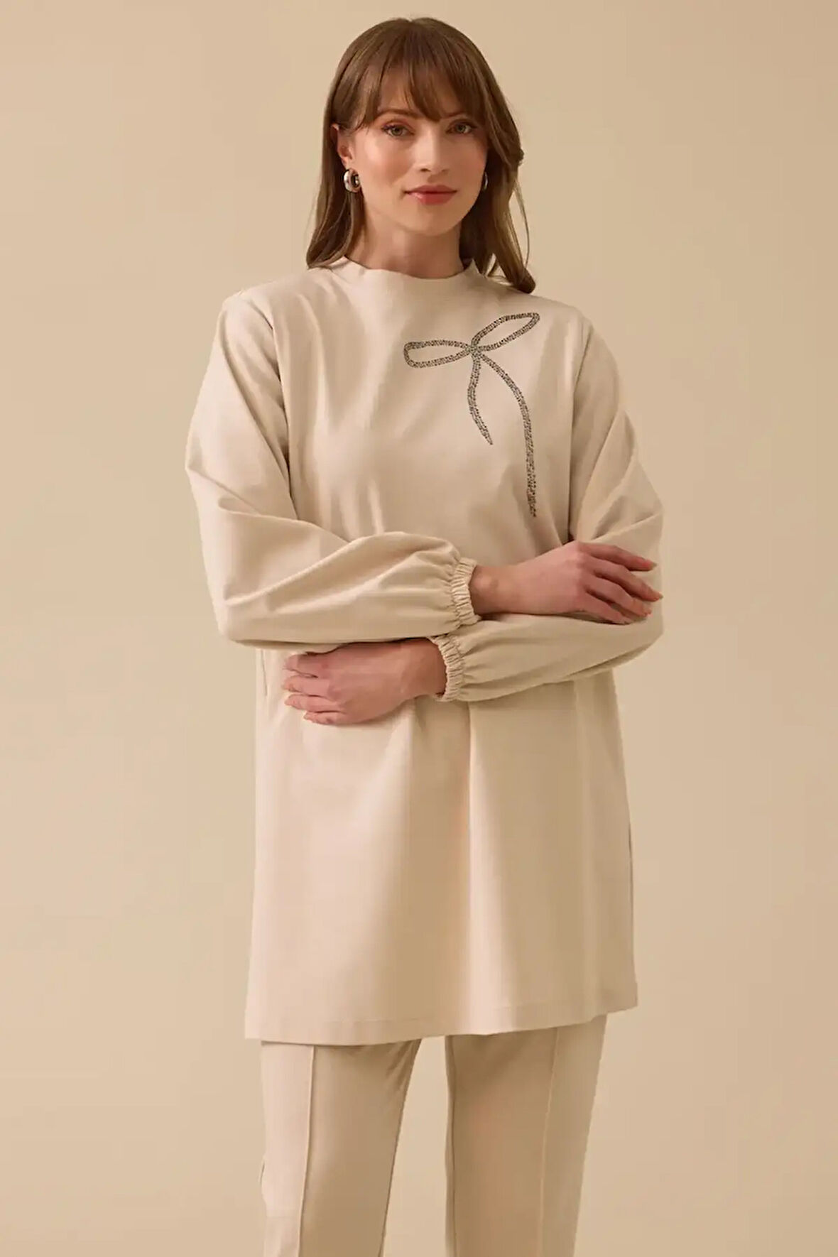 Kadın İşleme Detaylı Uzun Kollu Sweatshirt - Bej | L