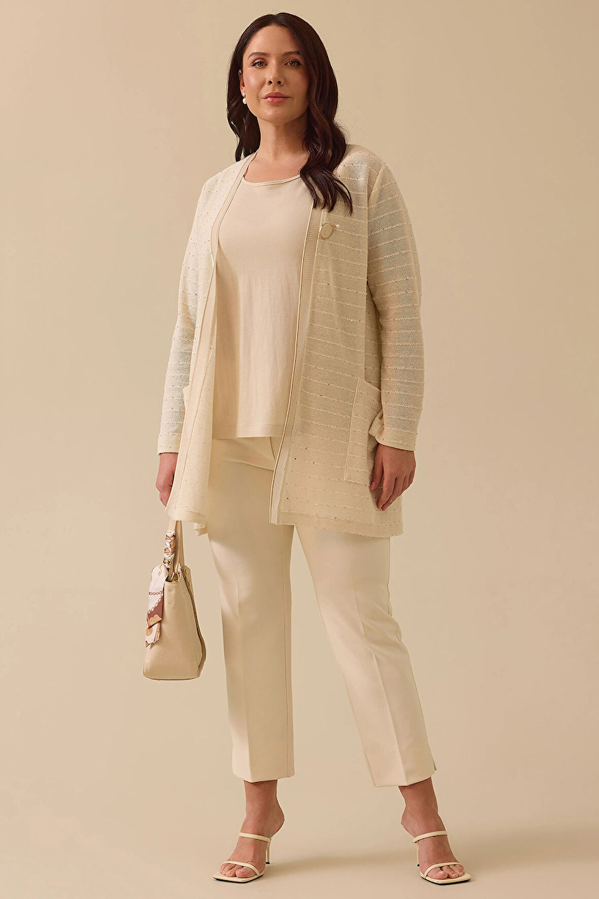 Galaxi Kadın Büyük Beden Aksesuarlı İç Bluzlu Üst Takım 4004 Krem