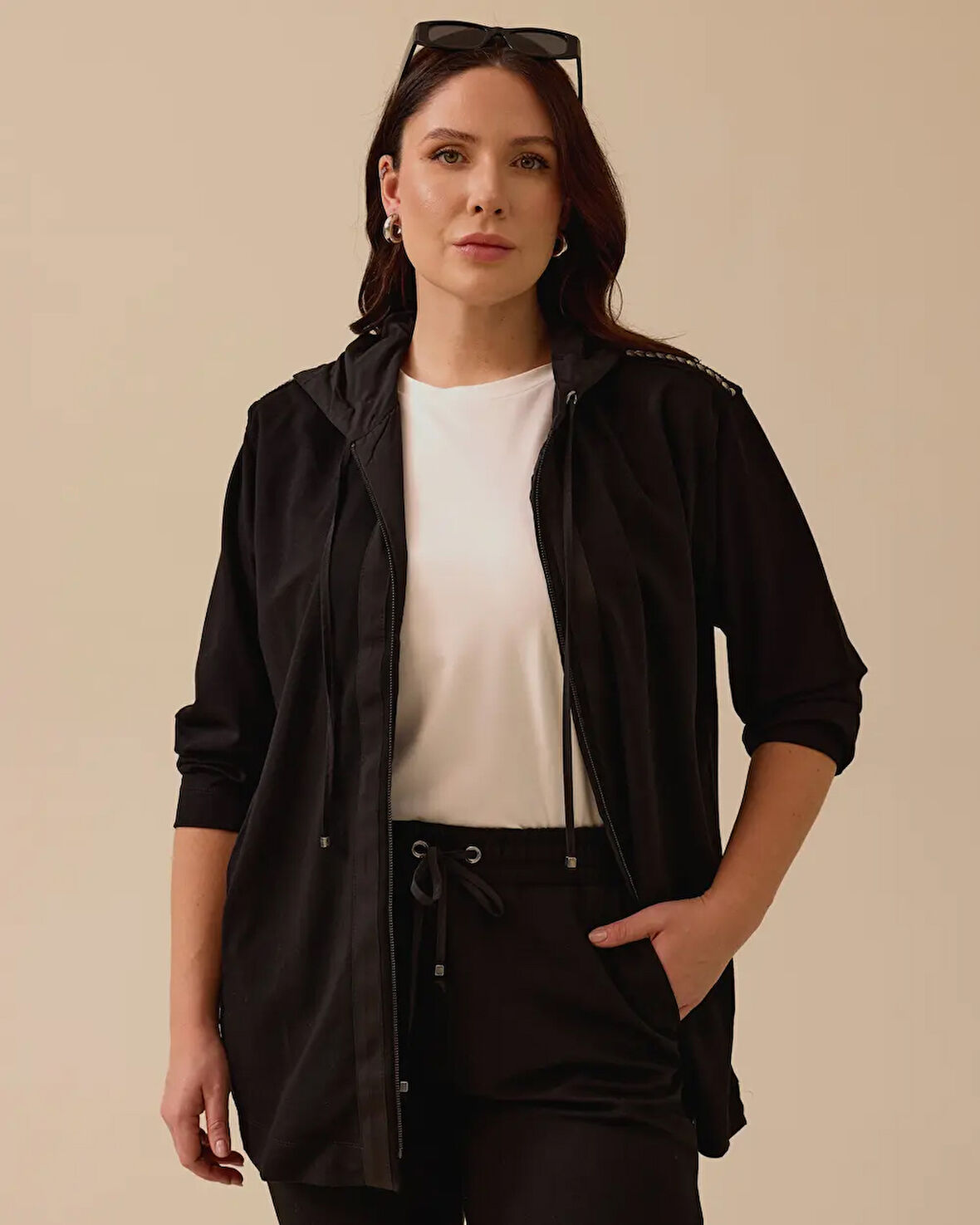 Büyük Beden Kapüşonlu Fermuarlı Kap Gala-Xi