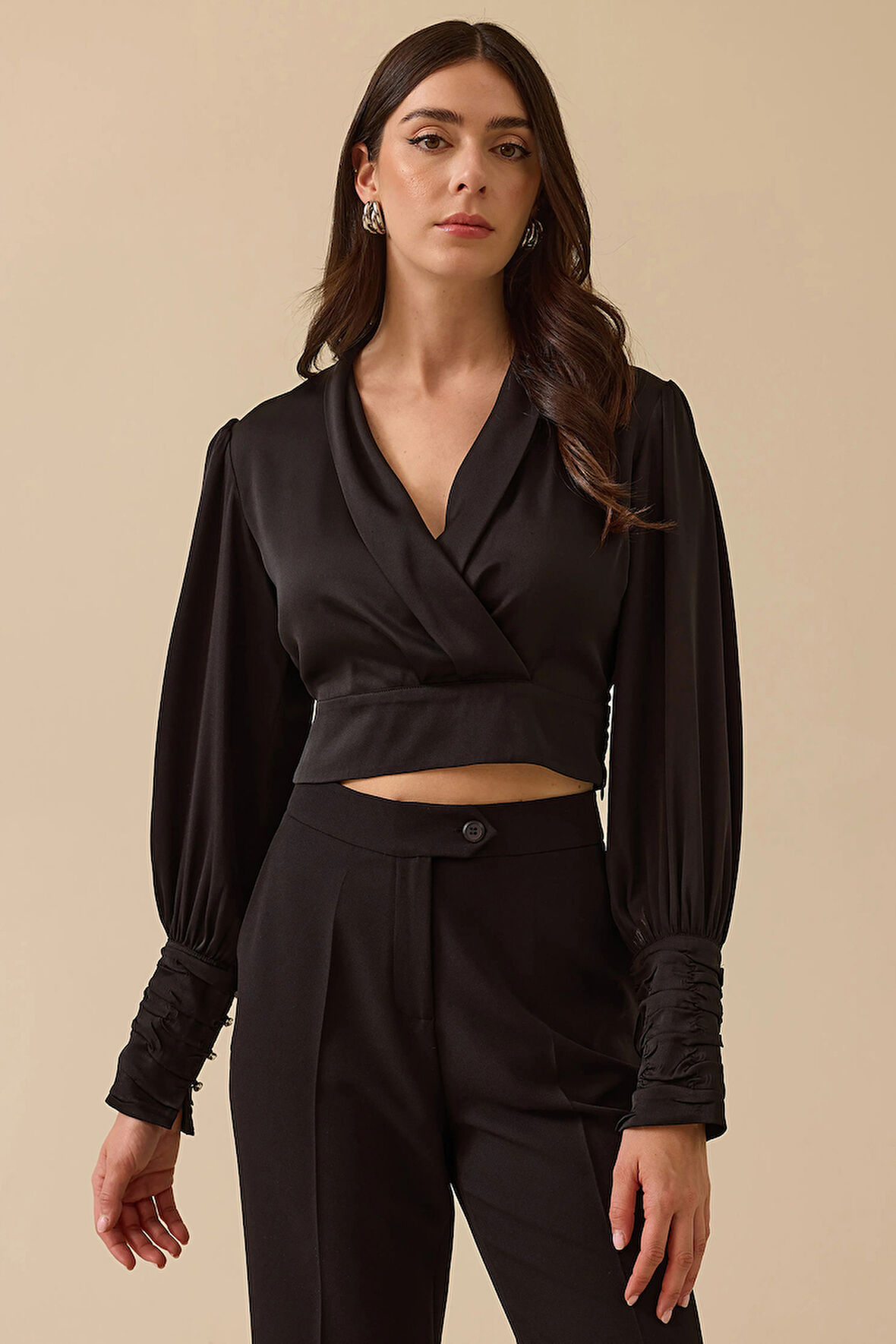 Seçil Kadın V Yaka Saten Bel Boy Bluz 0012 Siyah
