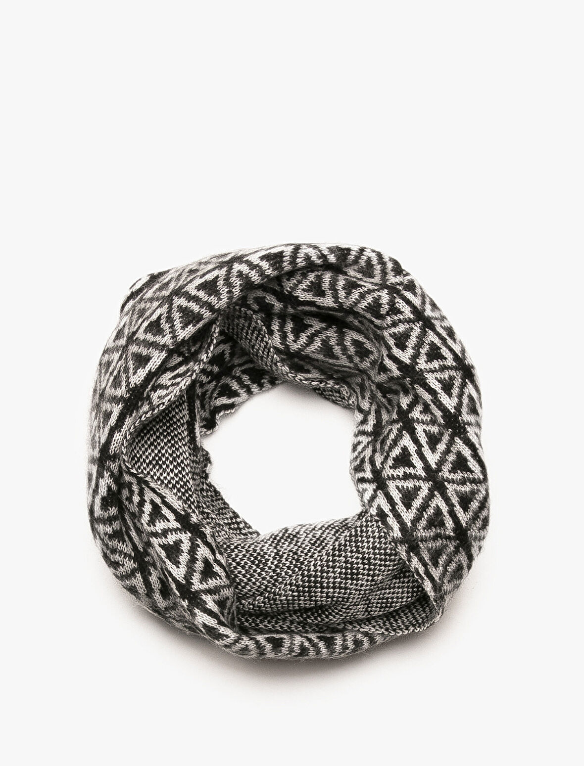 Geometrik Desenli Boyunluk Yumuşak Dokulu