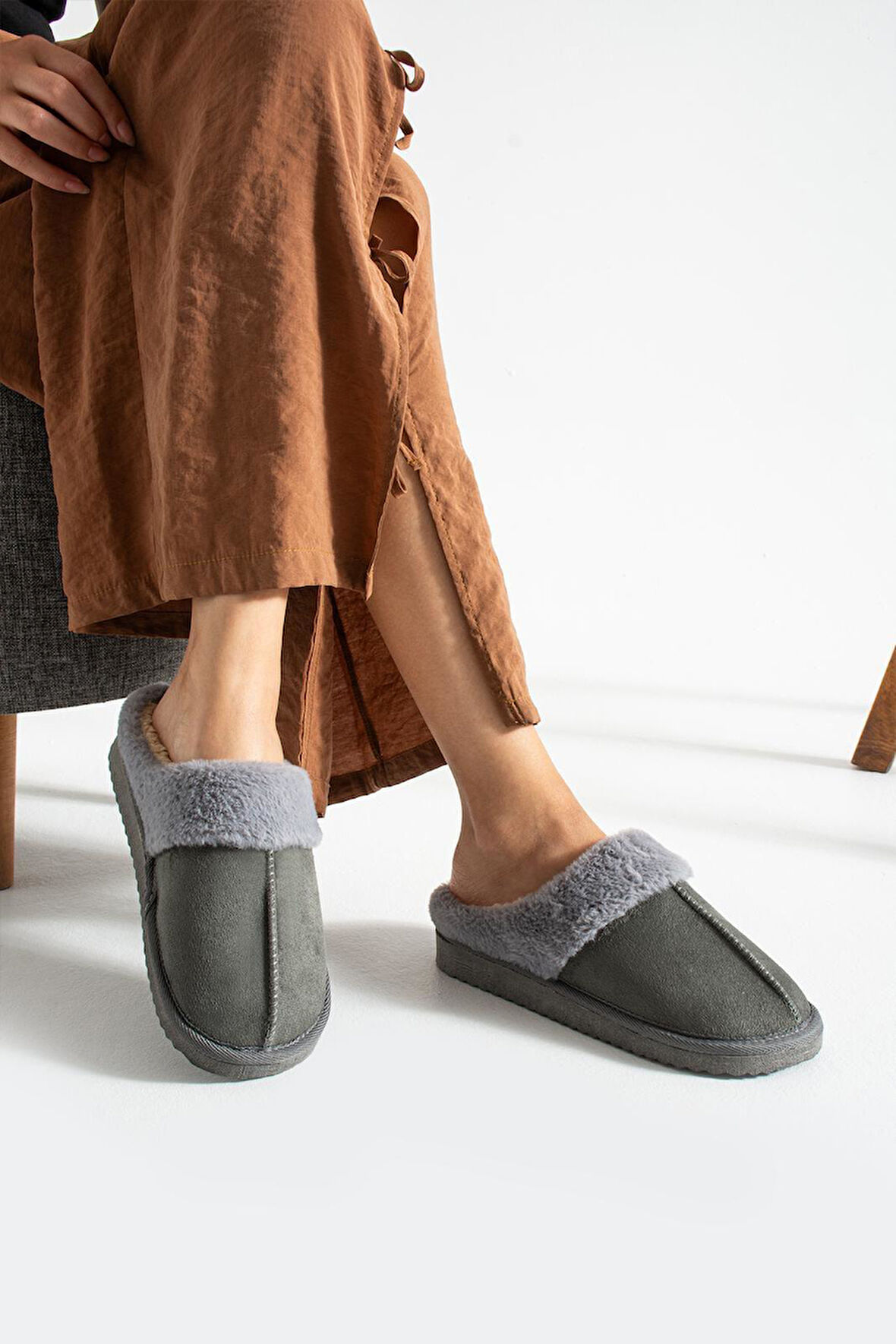 Unisex Peluşlu Ev Terliği