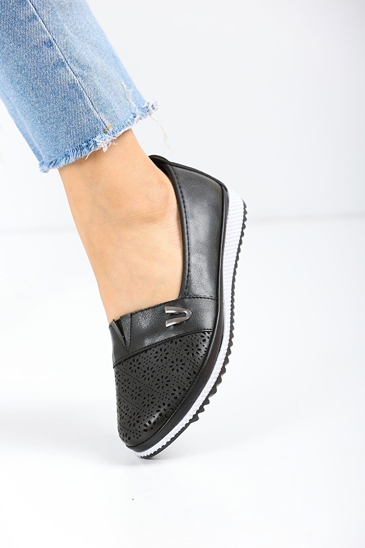 V Toka Günlük Kadın Casual 7001