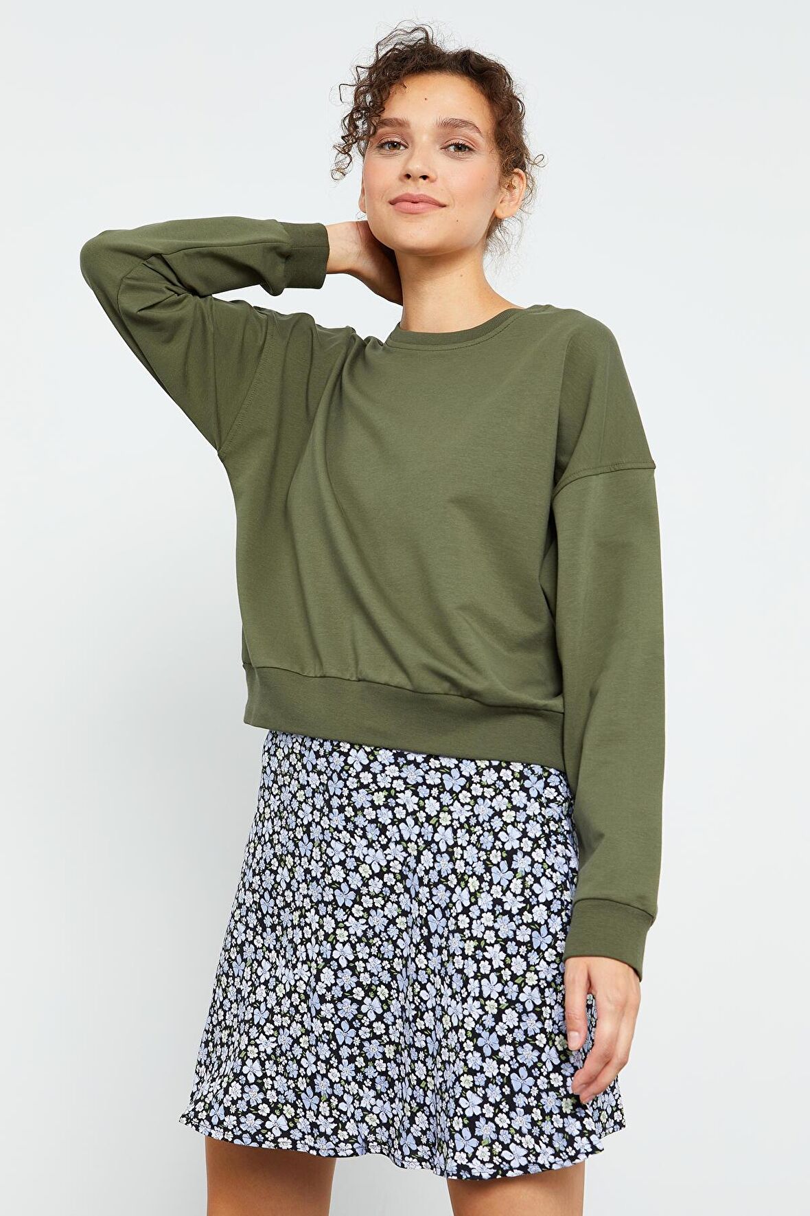 Haki Basic Rahat Form O Yaka Kadın Sweatshirt - 97114 | XXL