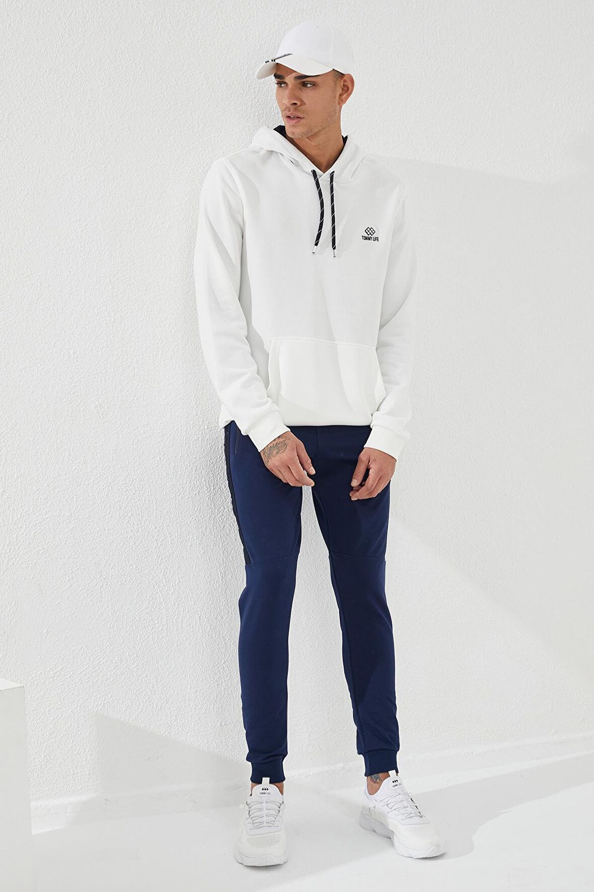 İndigo Erkek Nakış Detaylı Dar Kalıp Jogger Eşofman Alt - 84792 | S
