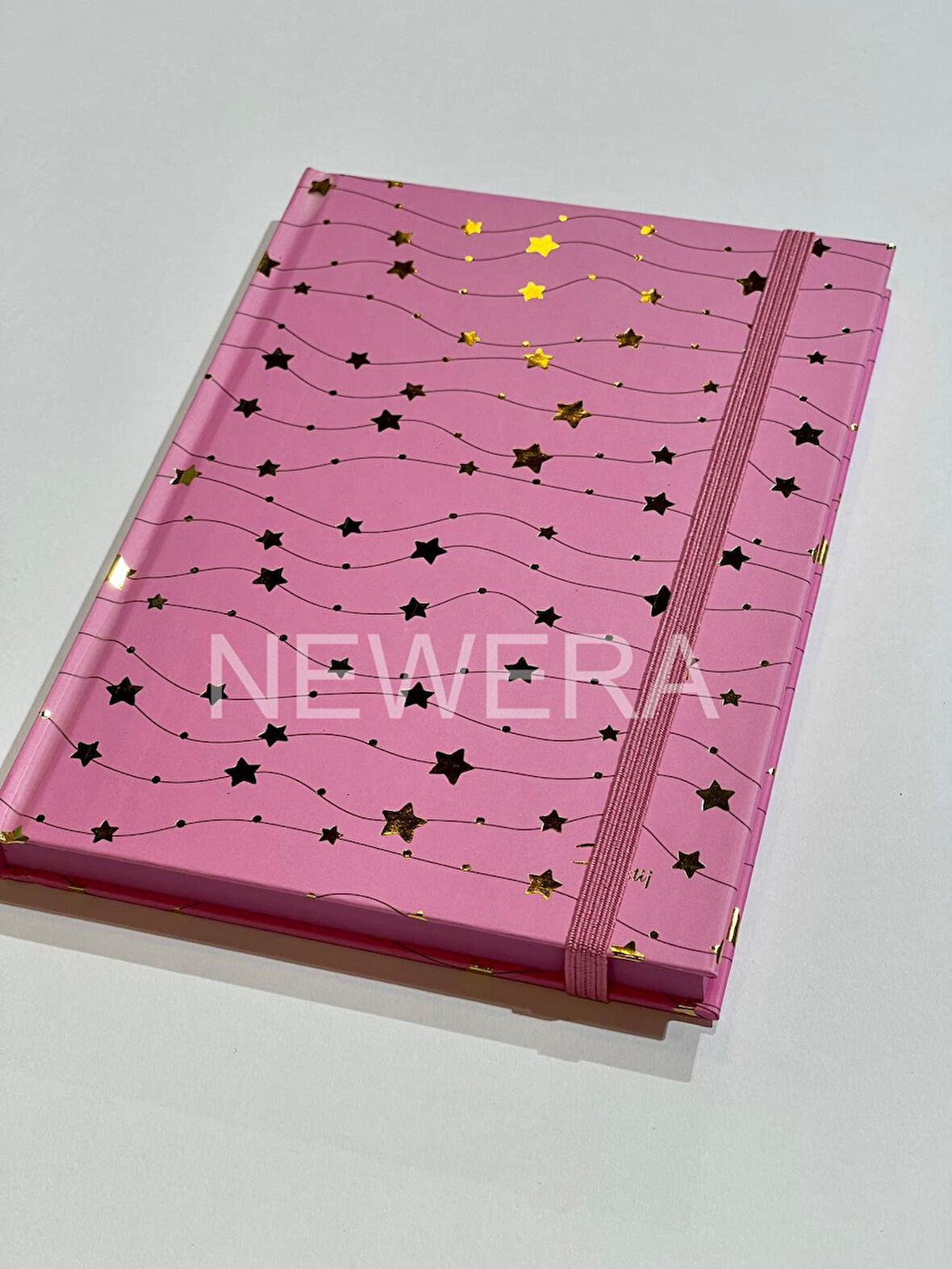 Pembe Yıldızlı Sert Kapak A5 80 Sayfa Çizgili Not Defteri