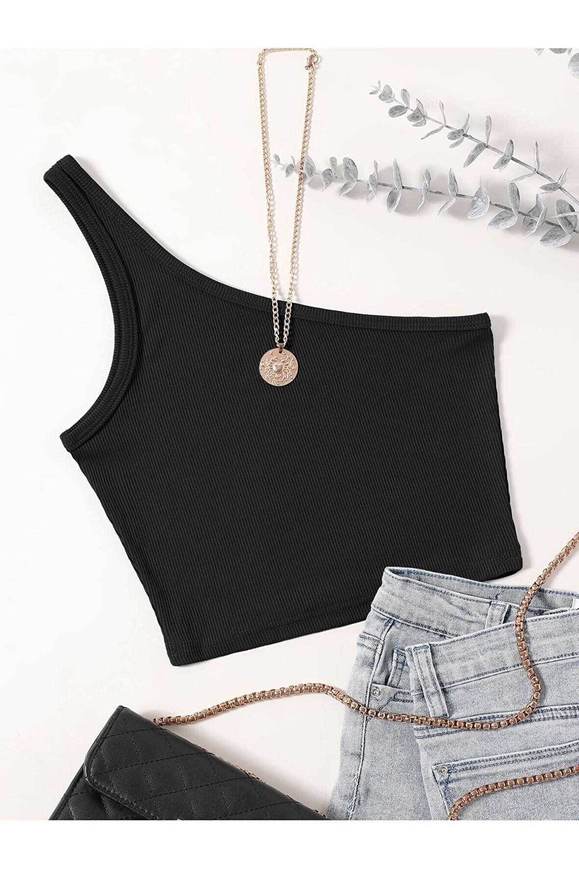Asimetrik Yaka Kolsuz Tek Omuz Askılı Siyah Renk Fitilli Crop Top Bluz