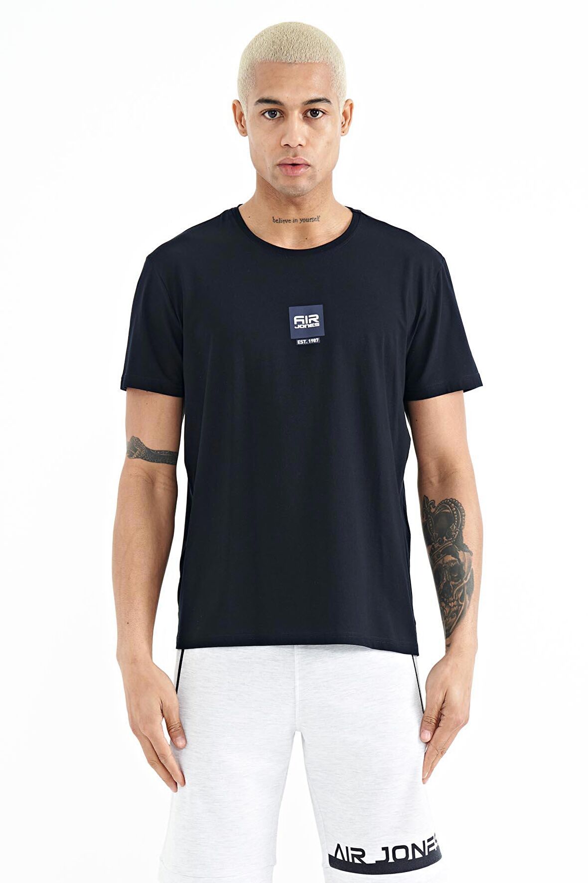 Lacivert Minimal Baskılı O Yaka Standart Kalıp Erkek T-Shirt - 88210 | M