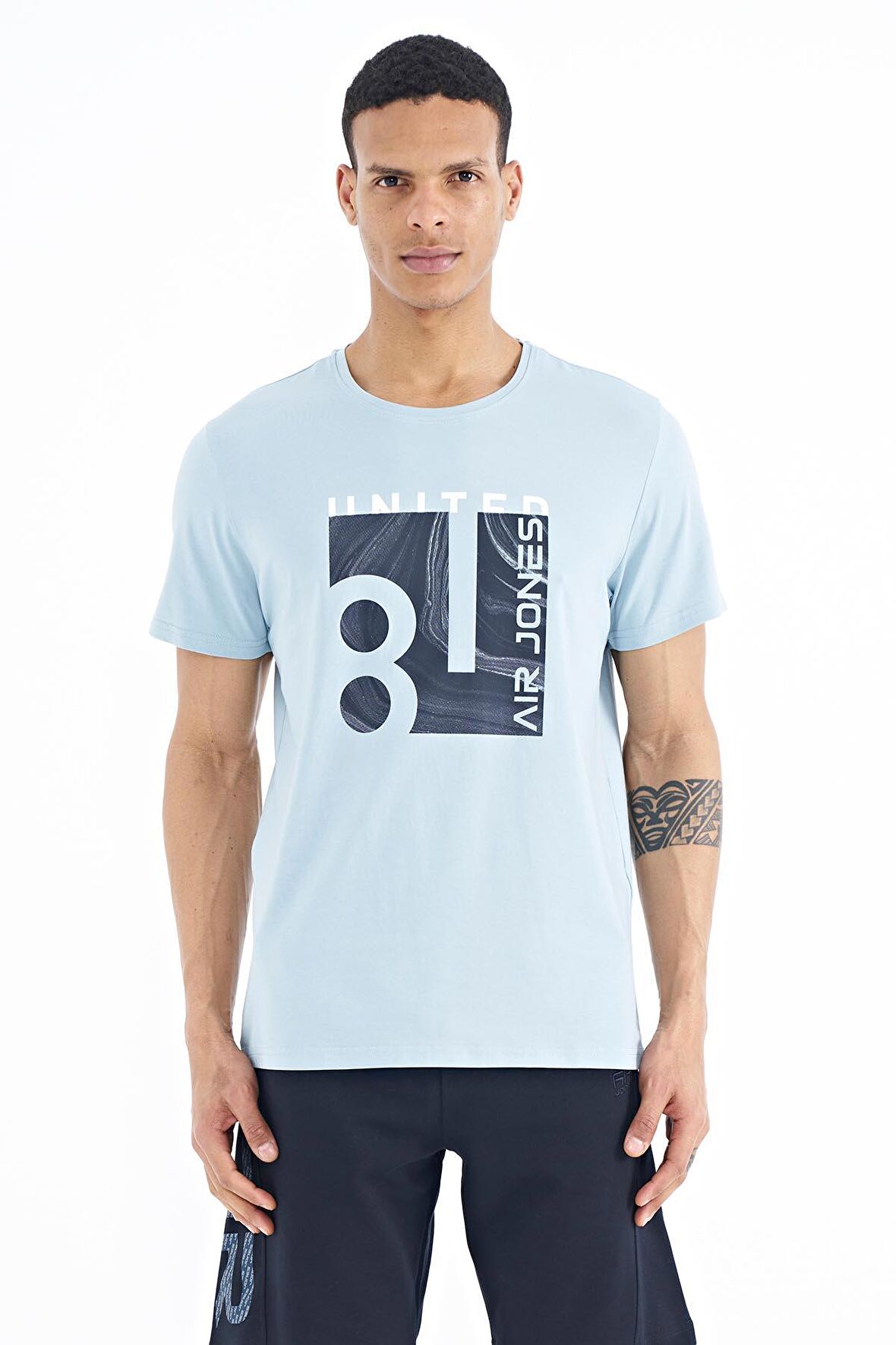 Açık Mavi Ön Baskılı O Yaka Standart Kalıp Erkek T-Shirt - 88220 | M