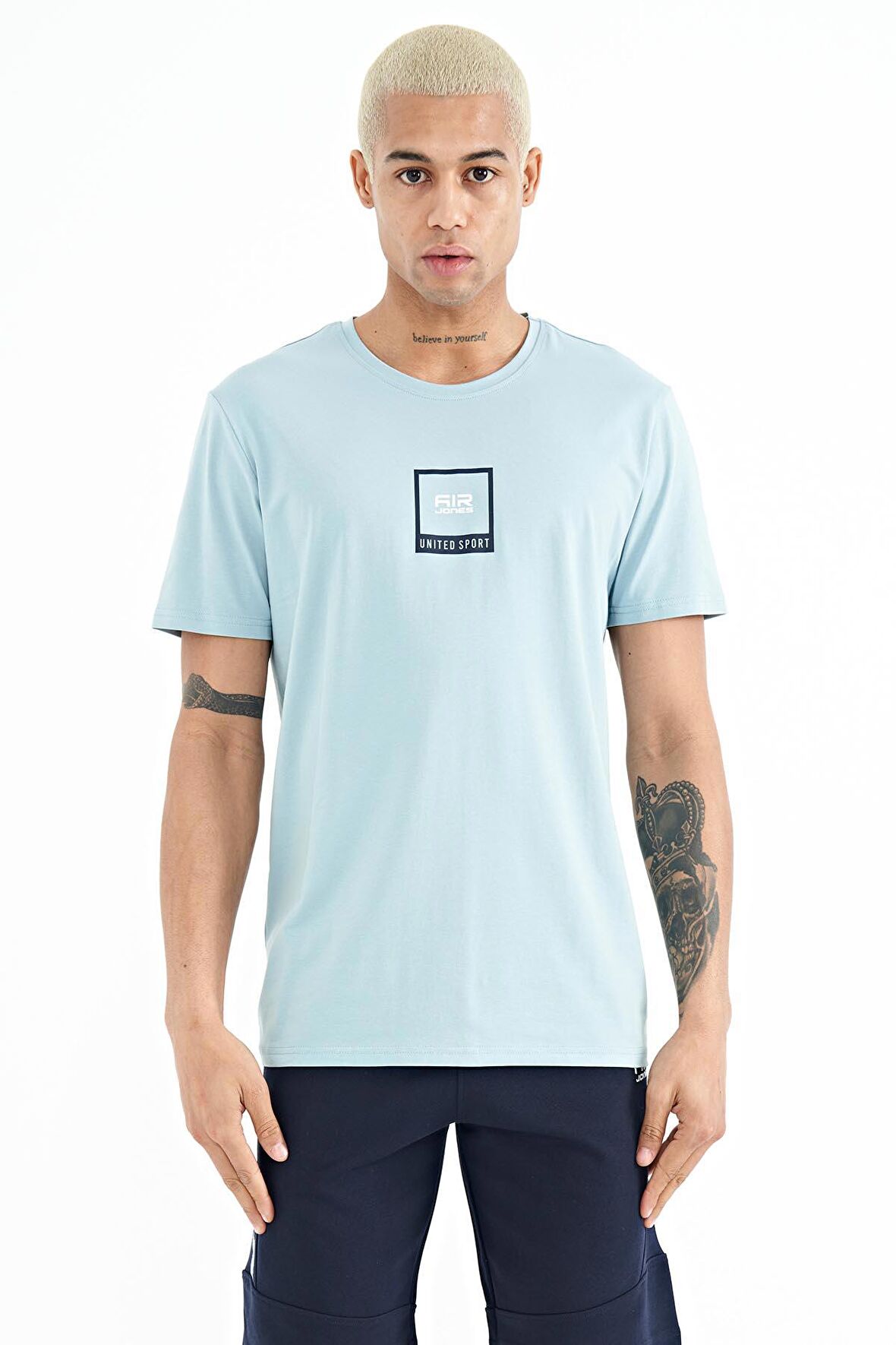 Açık Mavi Minimal Basklı Detaylı O Yaka Standart Kalıp Erkek T-Shirt - 88230 | XXL
