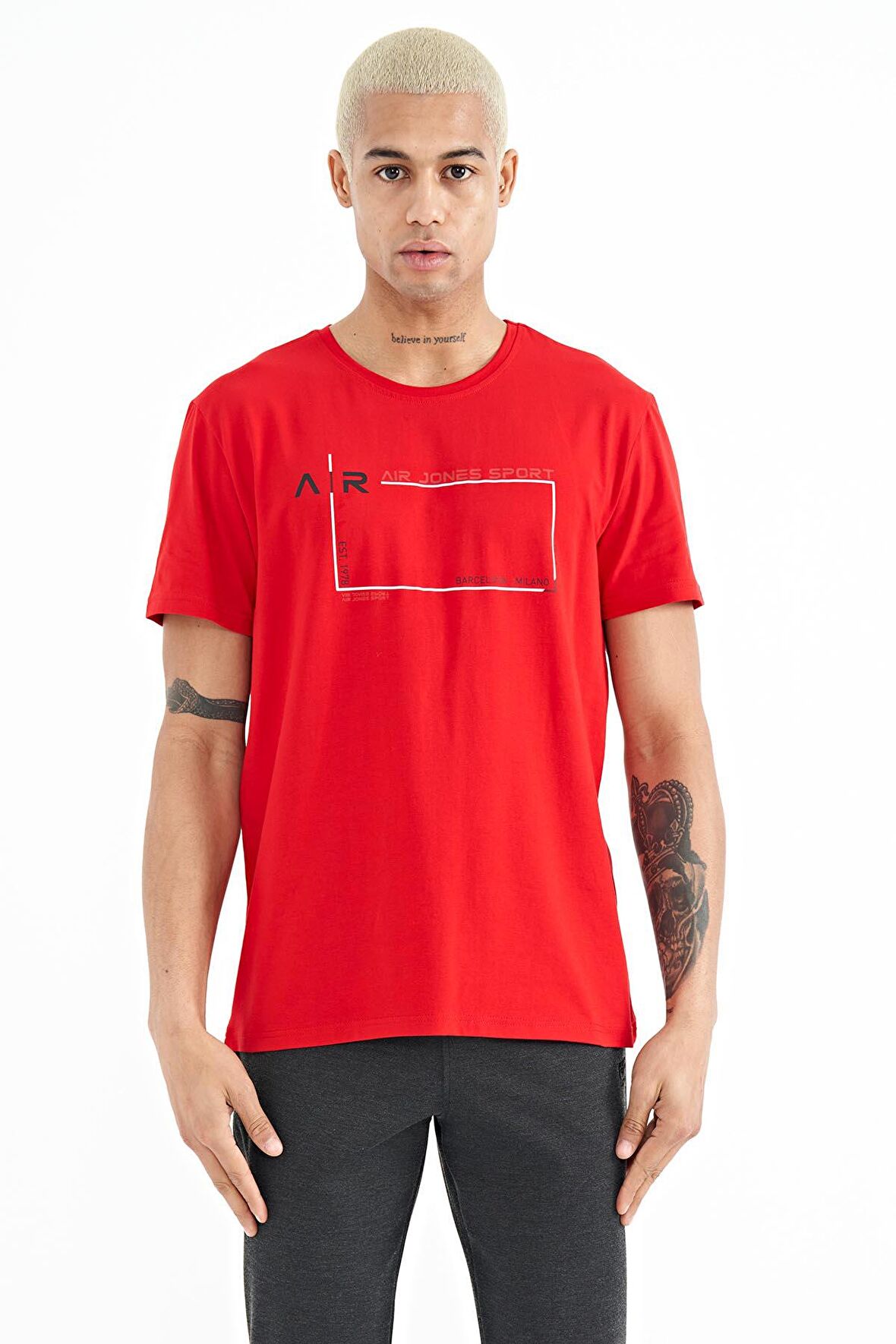 Kırmızı Yazı Baskılı Standart Kalıp O Yaka Erkek T-Shirt - 88228 | L