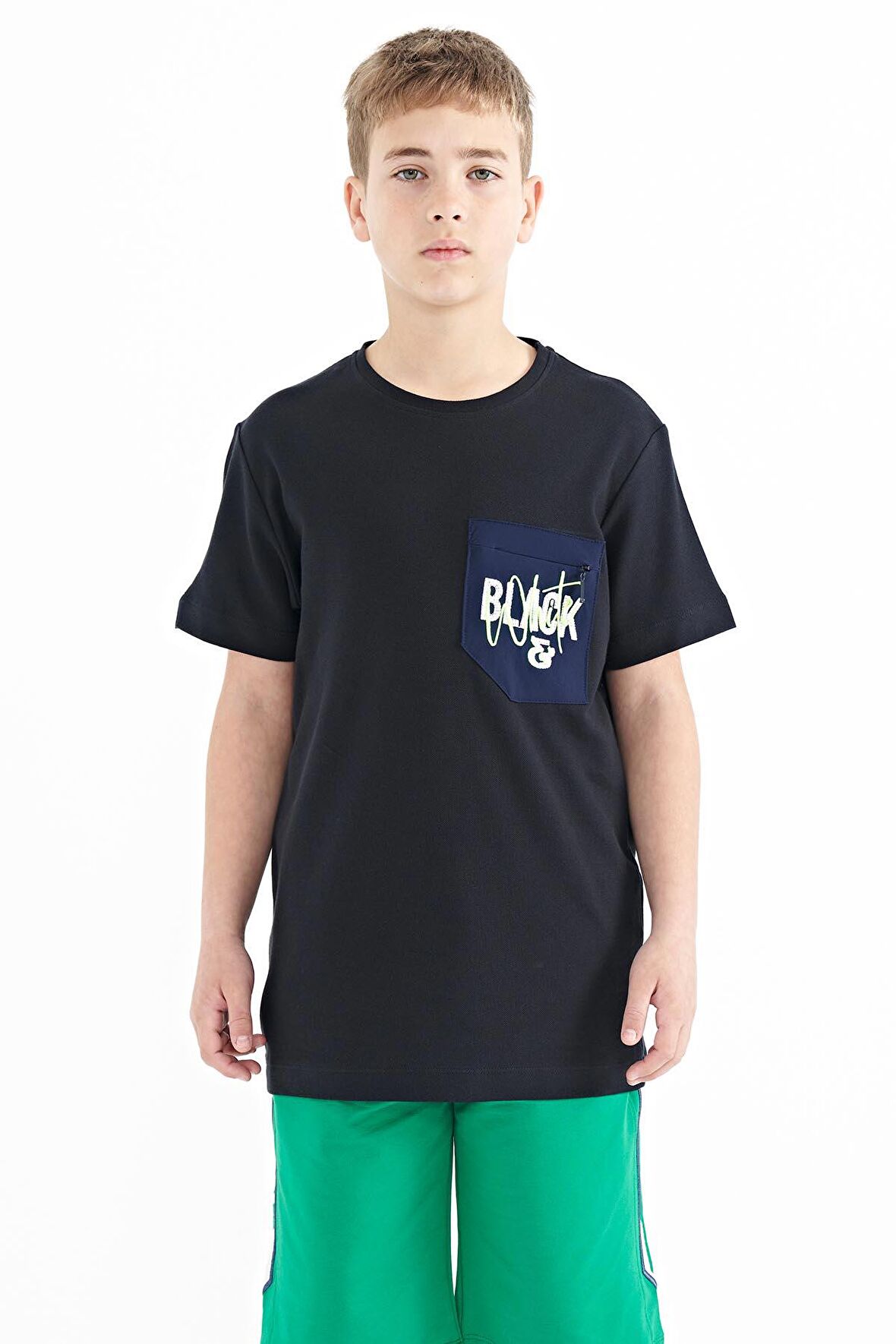 Lacivert Ön Cepli Nakış Detaylı O Yaka Standart Kalıp Erkek Çocuk T-Shirt - 11116 | 12-13