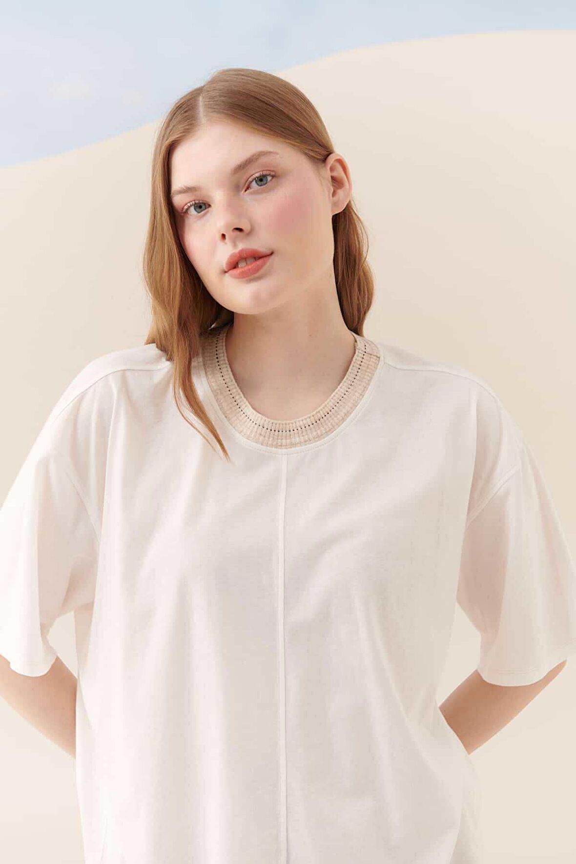 Y23 23823 T-Shirt   Ekru
