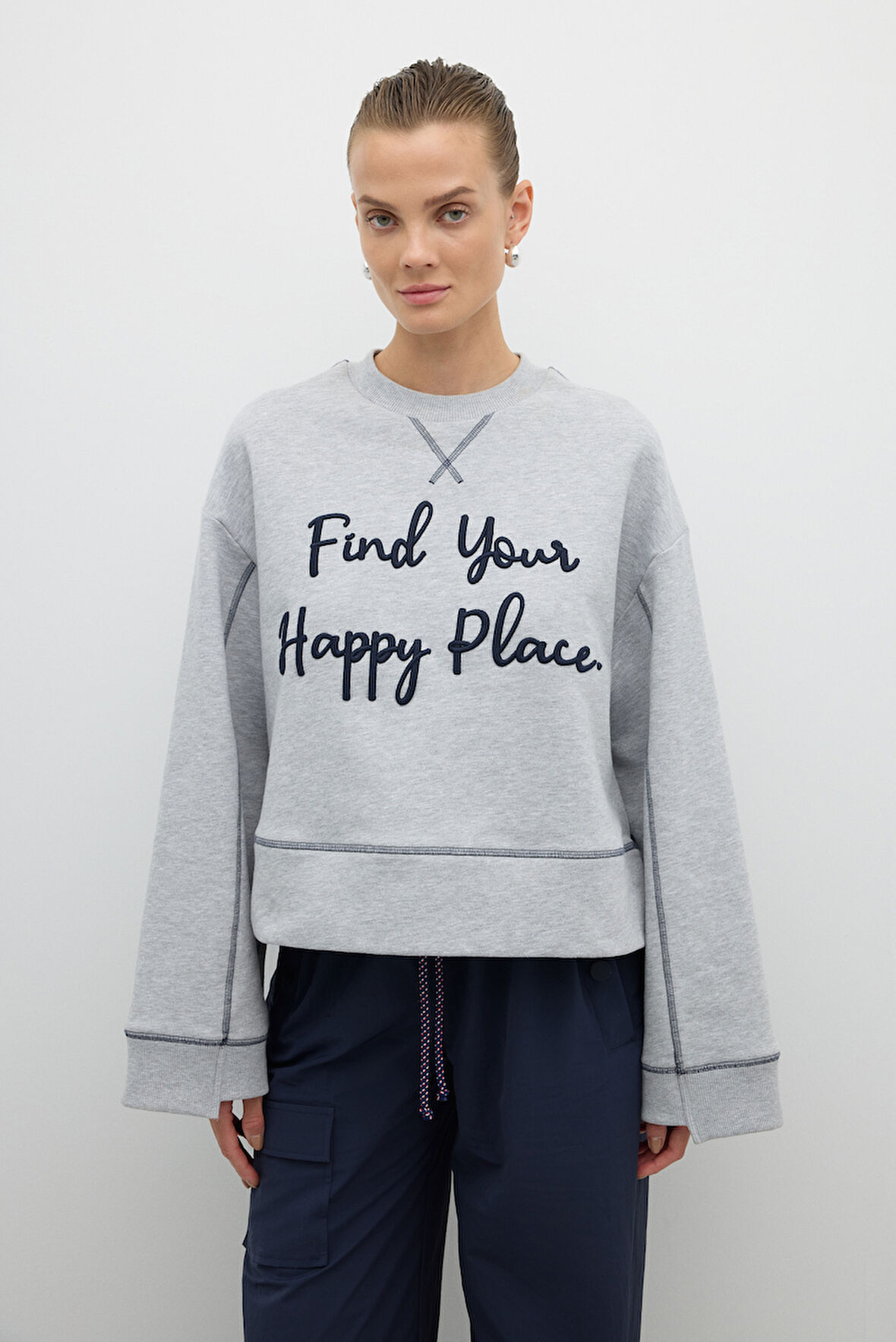 Nakışlı Sweatshirt Gri