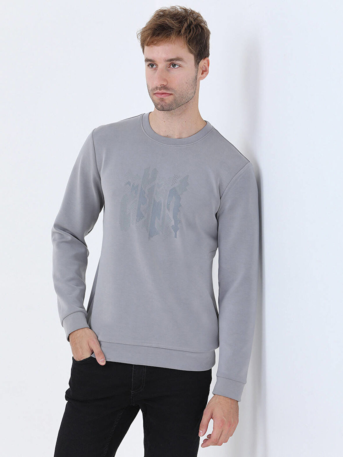 Gri Bisiklet Yaka Baskılı Sweatshırt
