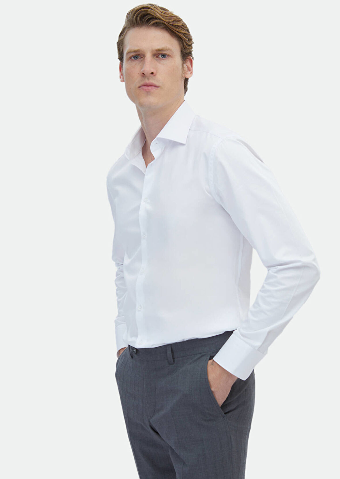 Beyaz Düz Regular Fit Dokuma Klasik %100 Pamuk Gömlek