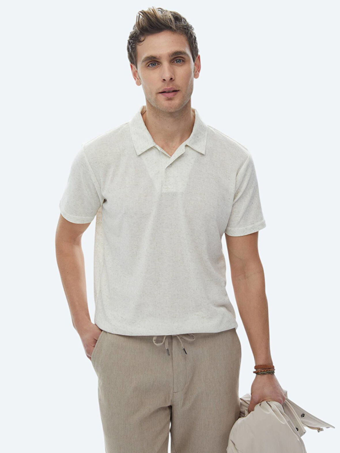 Bej Küba Yaka Keten Karışımlı T-Shirt