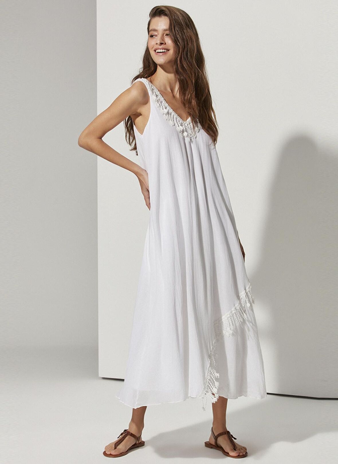 White by Nature Beyaz Kadın Plaj Elbisesi WBN3102
