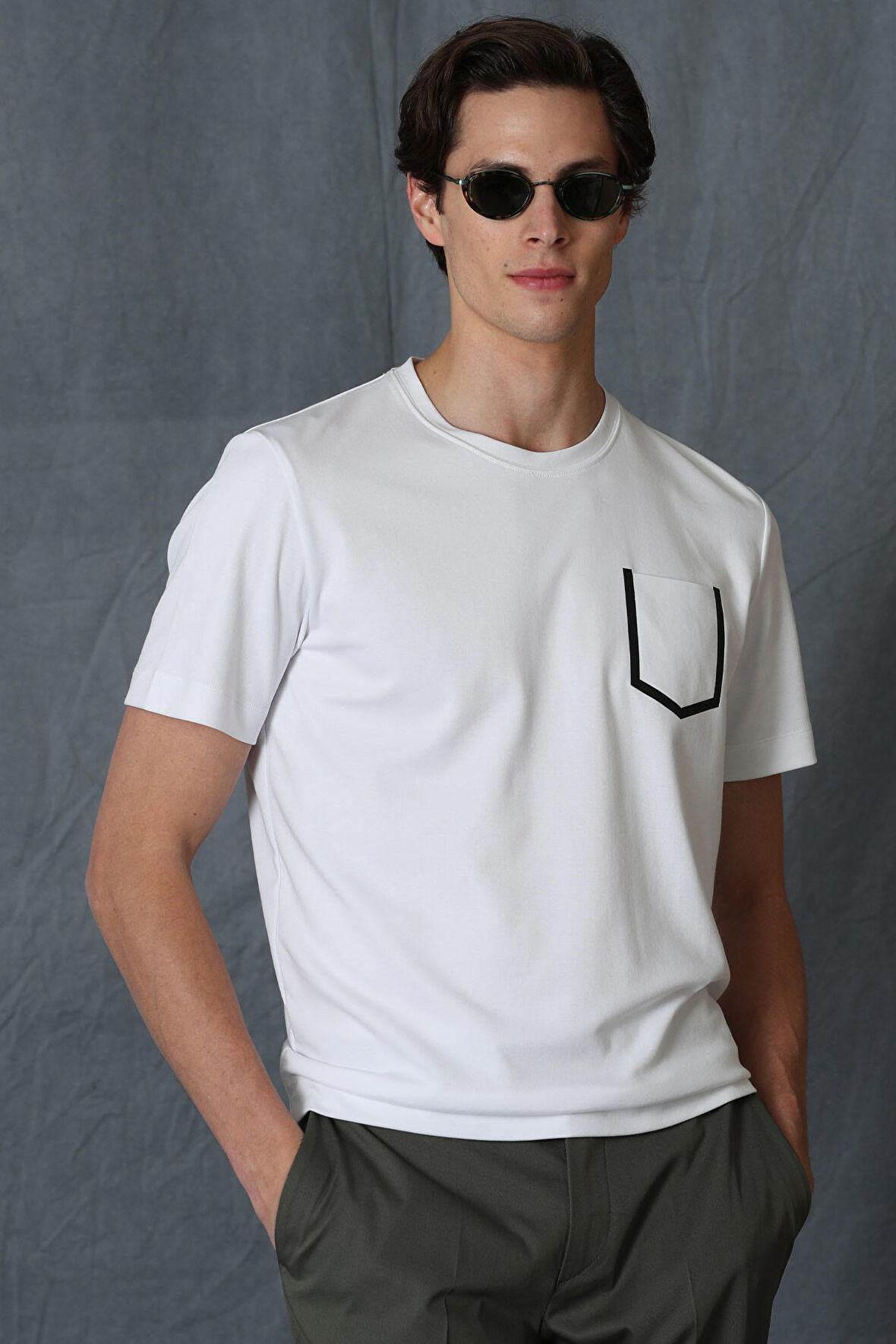 Sırıus Modern Grafik T- Shirt Beyaz
