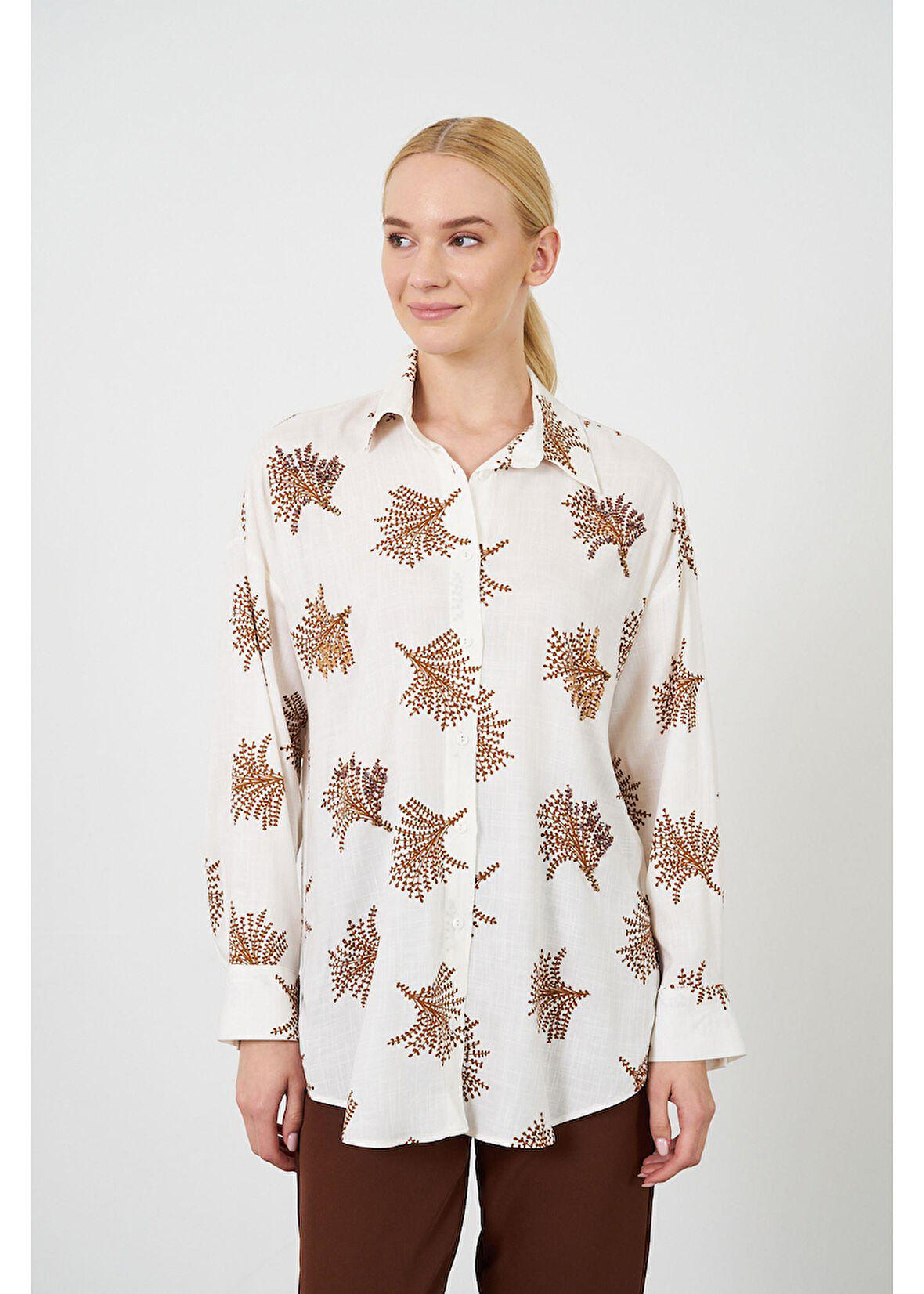 Ağaç Baskılı Taş İşlemeli Keten Görünümlü Gömlek 