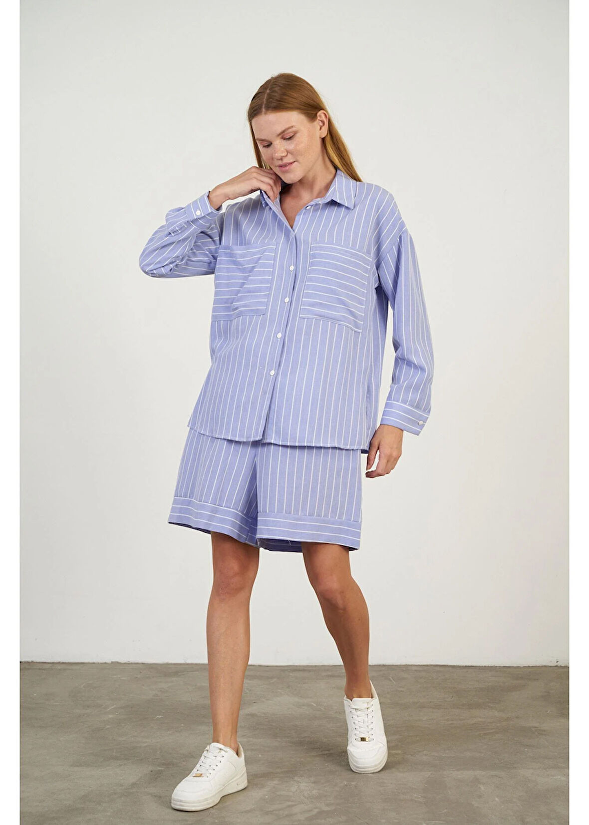 Çizgili Cepli Düşük Kol Gömlek 