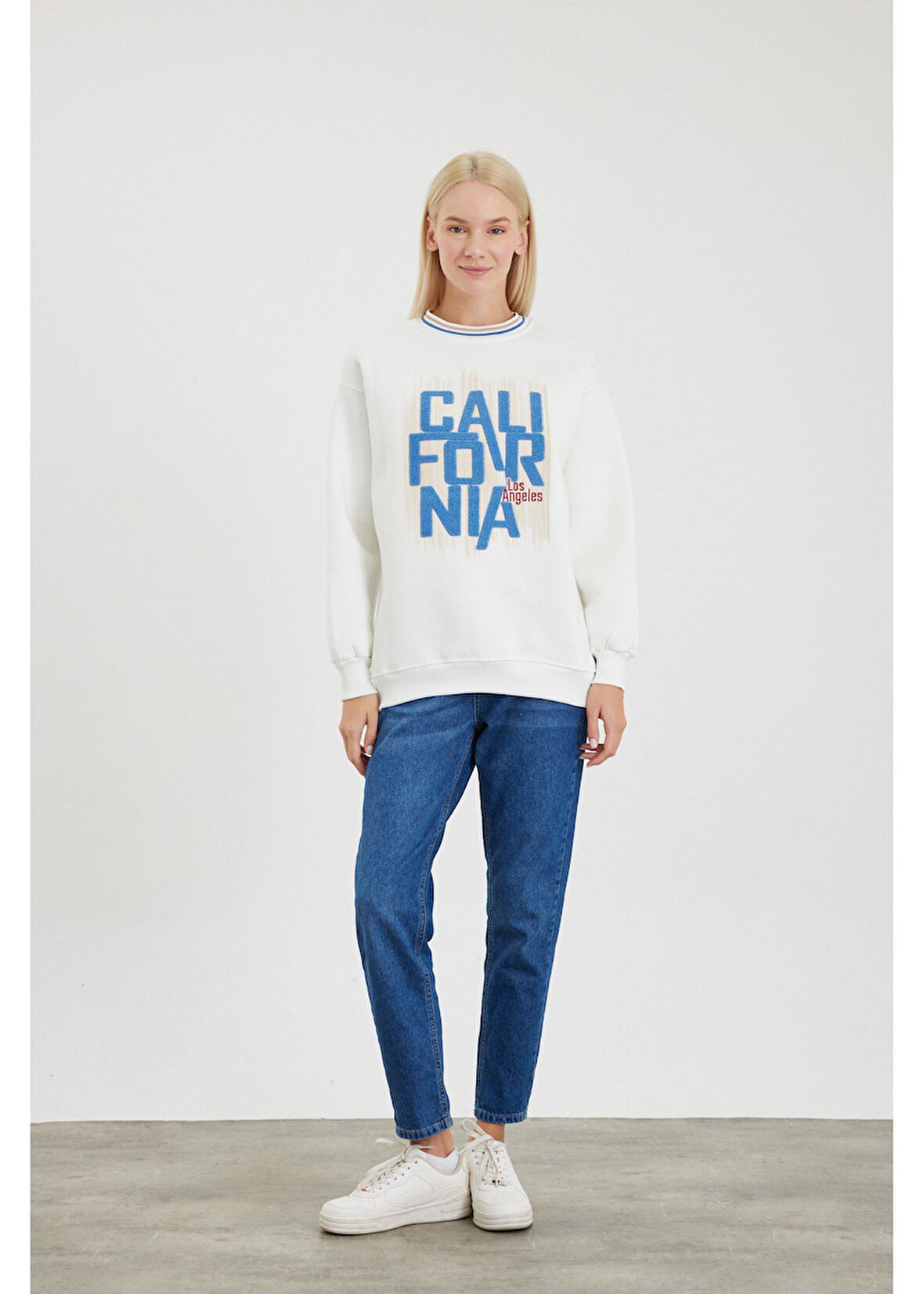 California Havlu Nakış Sweatshirt