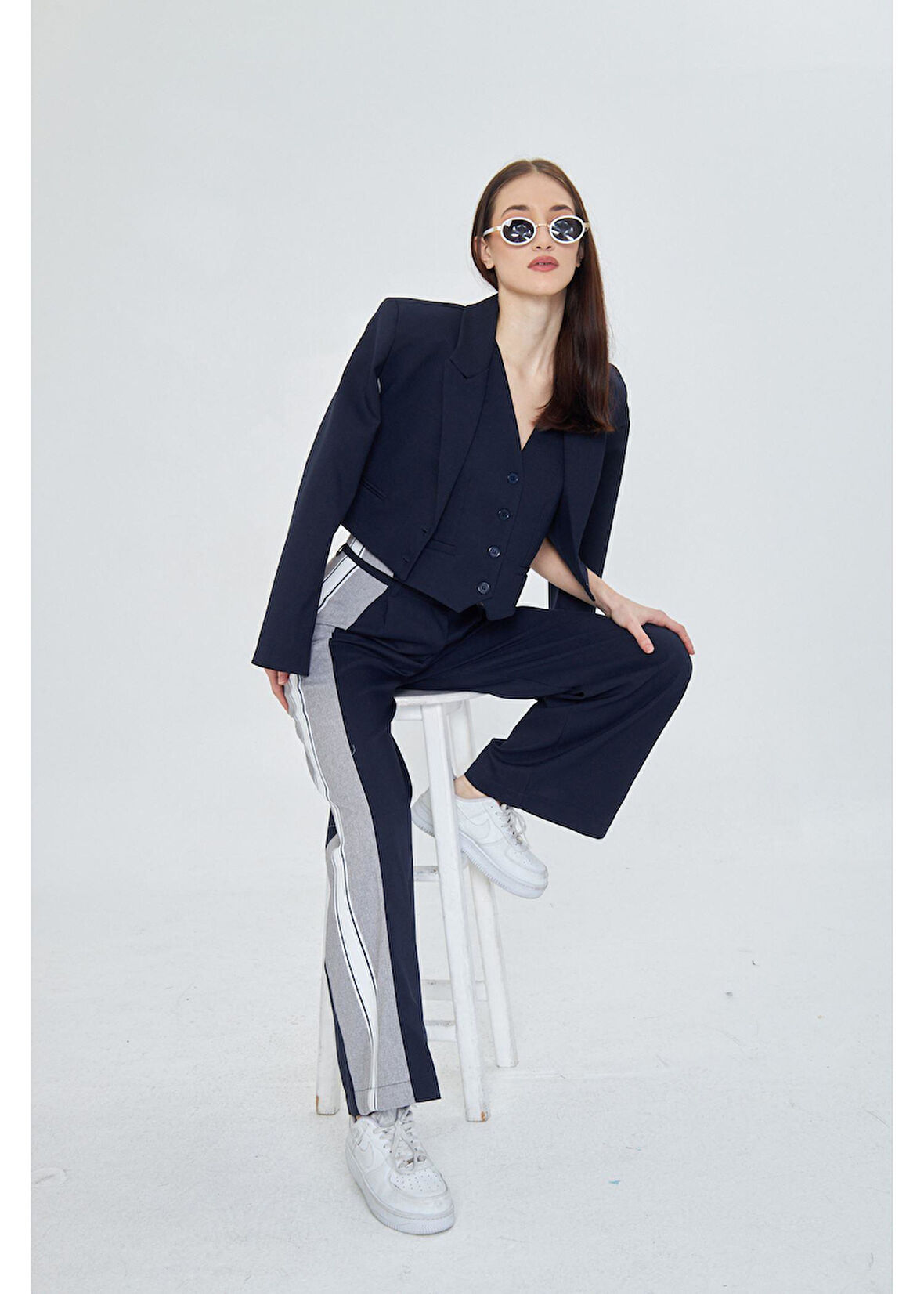 Yanları Şeritli Garnili Pantolon 