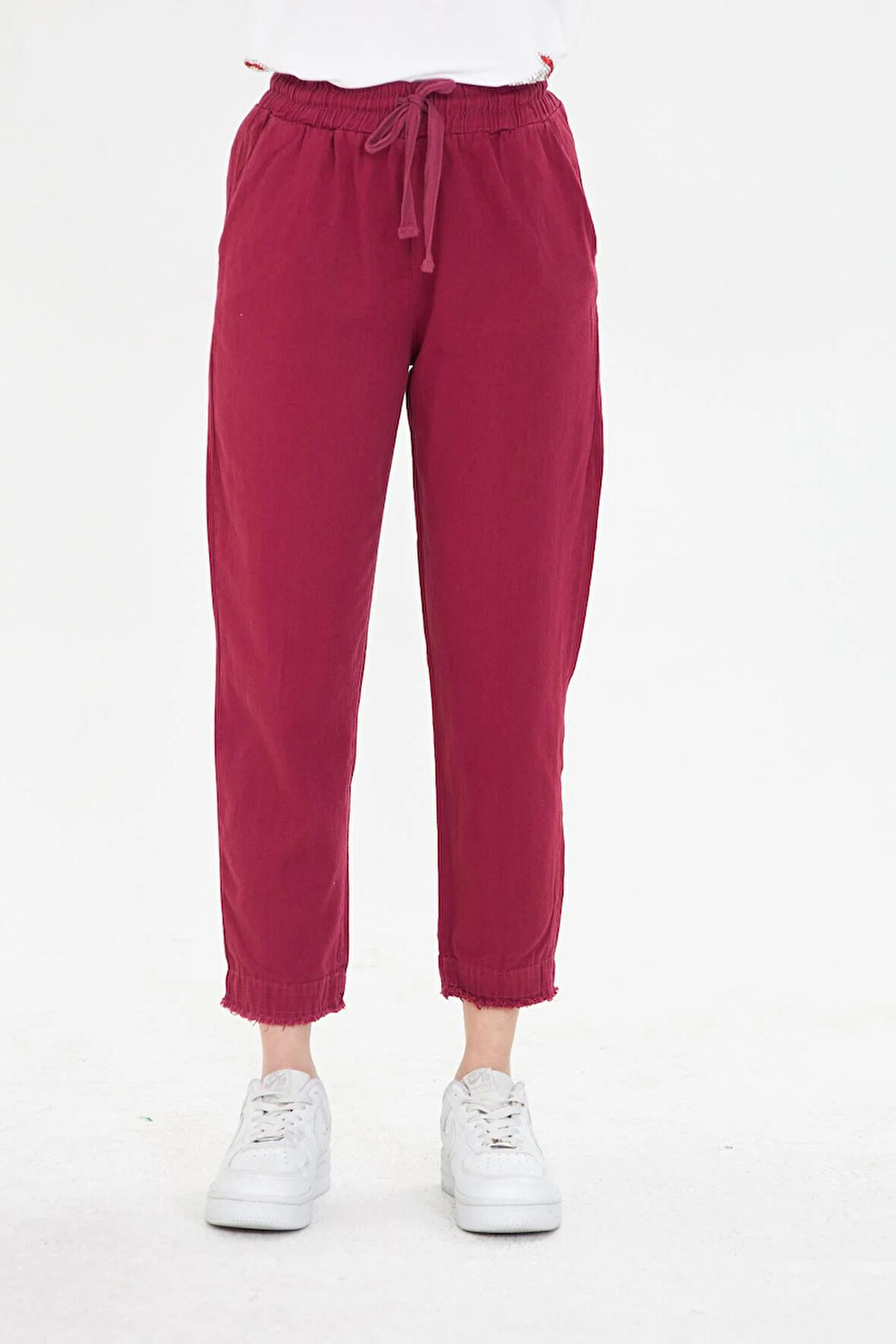 Paçası Püsküllü Pantolon 