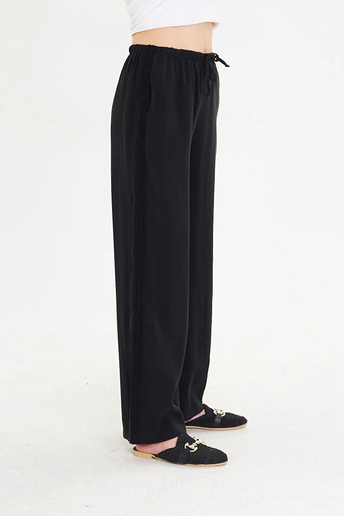 Şerit Detaylı Modal Eşofman Altı 