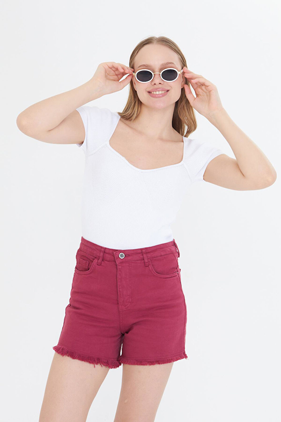 Geniş Yaka Kısa Kol Triko 