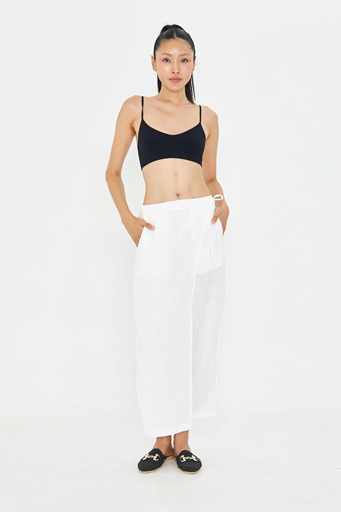 Etek Detaylı Keten Görünümlü Pantolon