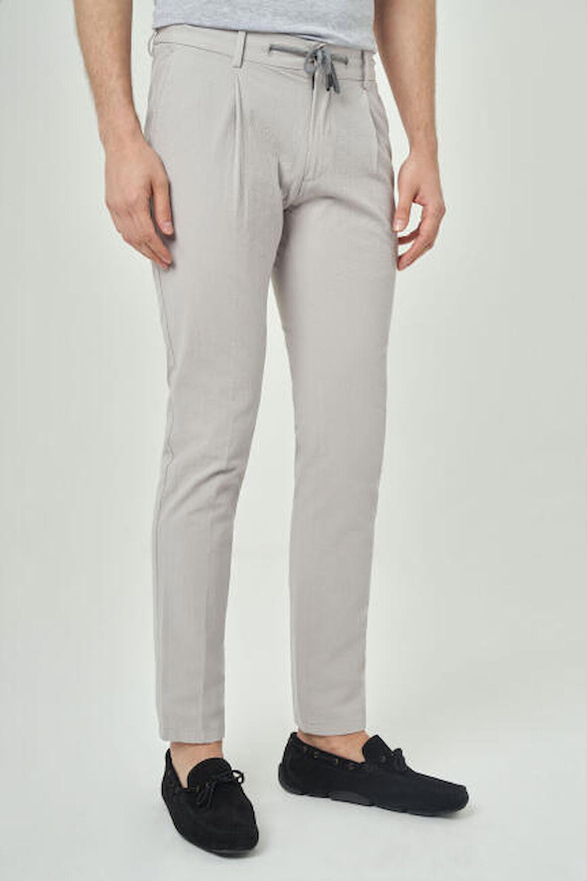 Bisse Erkek Beli Lastikli ve İpli 4 Cep Pileli Spor Pantolon GRİ PNS22Y22107_D55