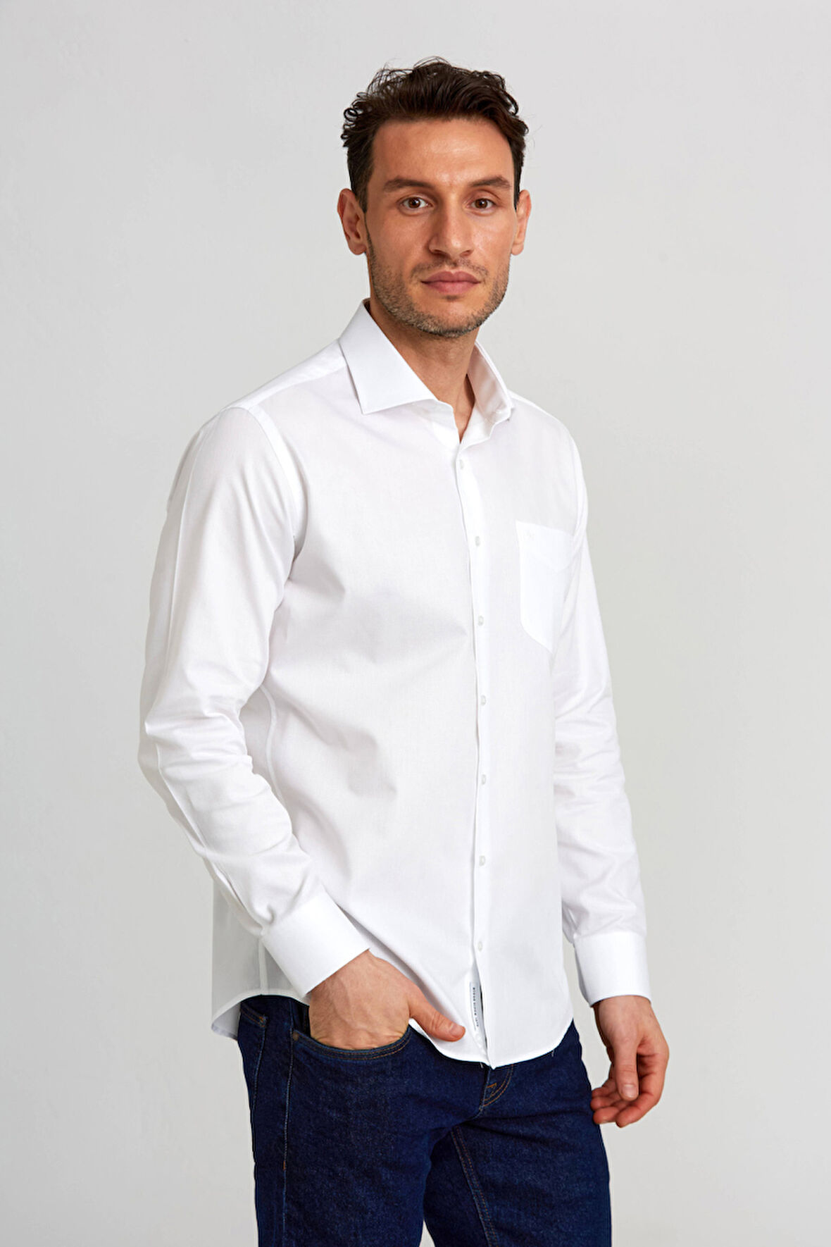 Bisse Regular Fit İtalyan Beyaz Erkek Gömlek GM23K232078_D01