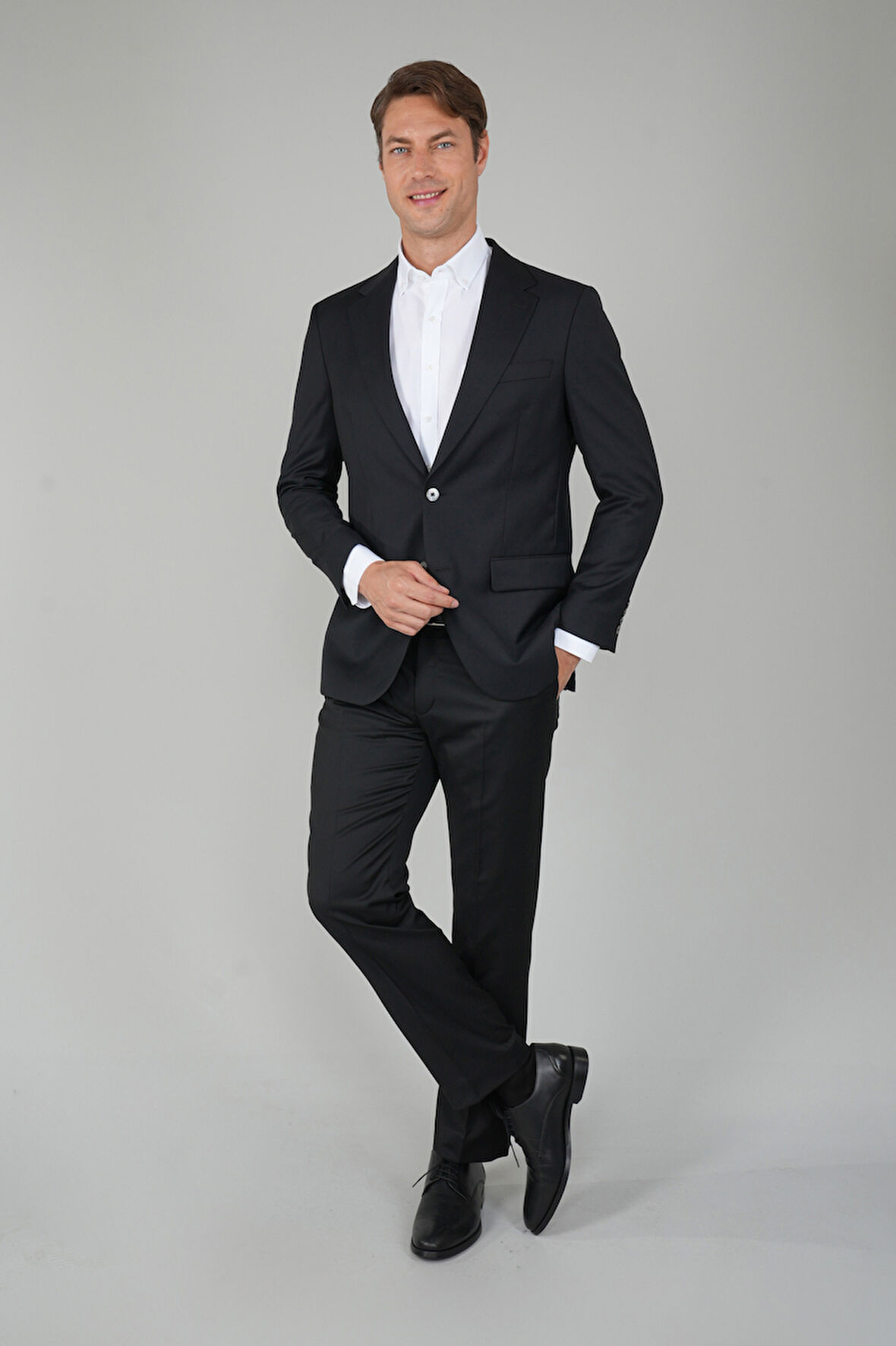 Bisse Erkek 6 Drop Mono Yaka Çift Yırtmaçlı Takım Elbise Sıyah PTK24YNOS001_D99