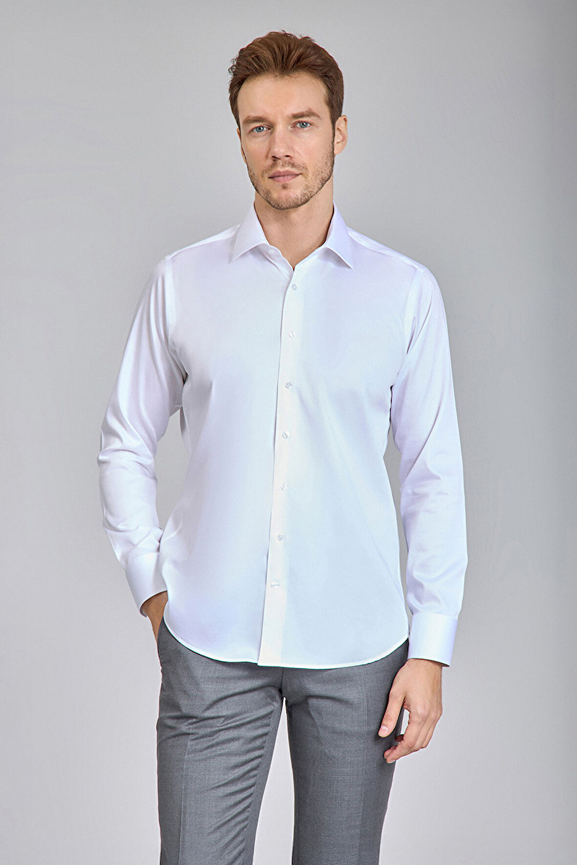 Bisse Saten Uzun Kollu Klaasik C Yaka Klasik Beyaz Erkek Gömlek GMKLS250016_D01